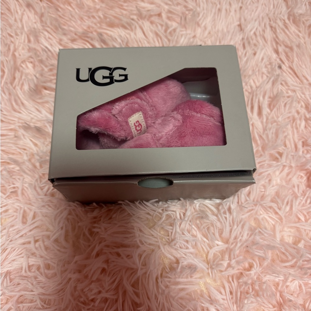 Size 0/1 Baby Bootie Uggs